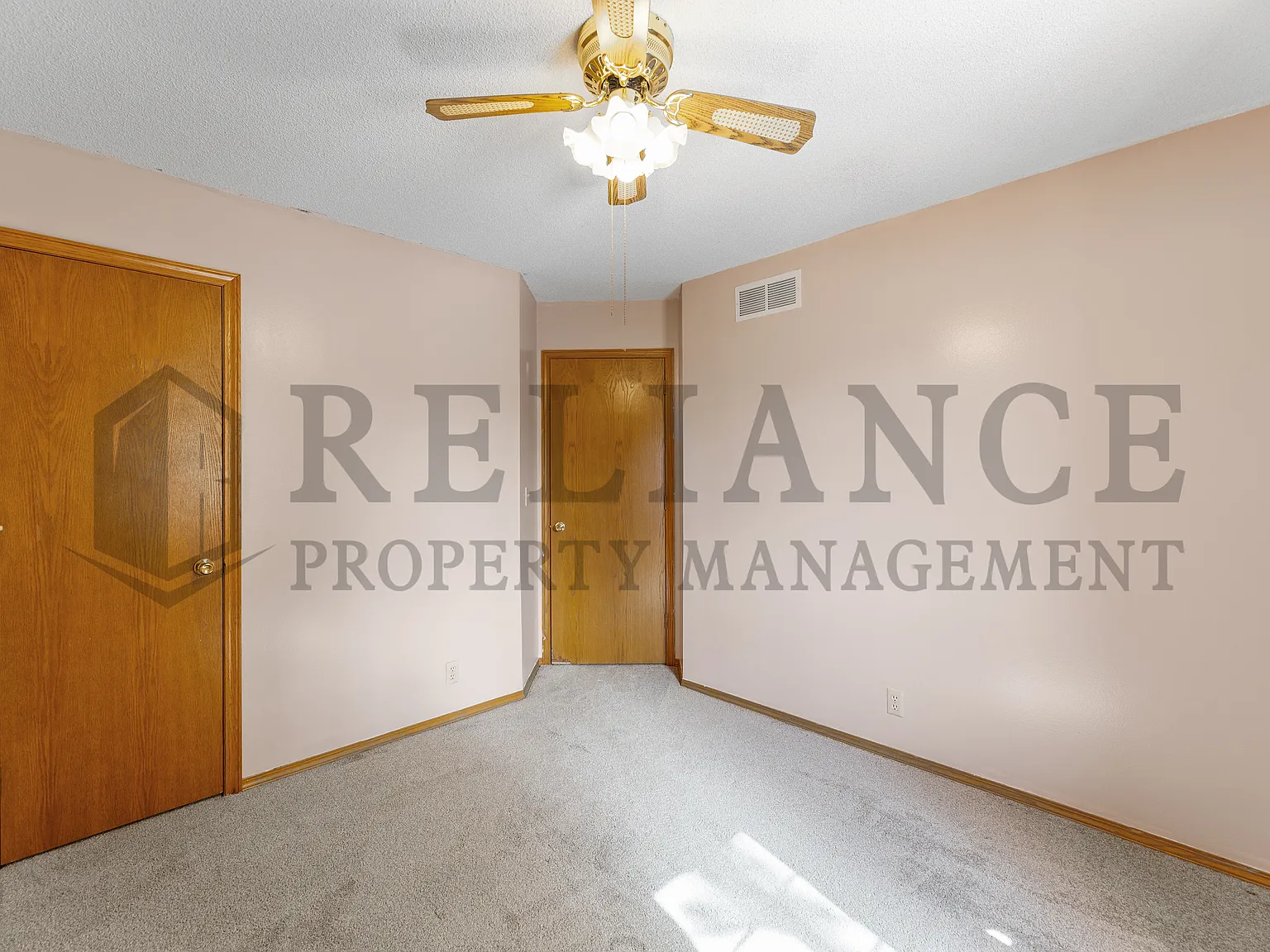 8502 West Westlawn Circle (ON) - 1 — Photo 4