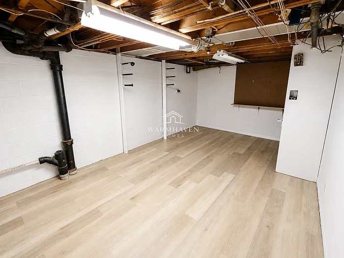 302 N Pershing Ave — Photo 18