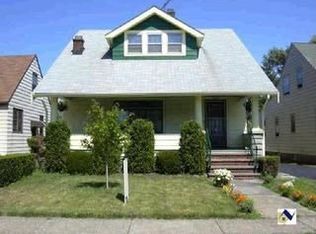 5165 Joseph St, Maple Heights, OH 44137