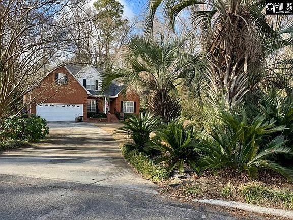 2nd image of 200 Barton Bend Ln