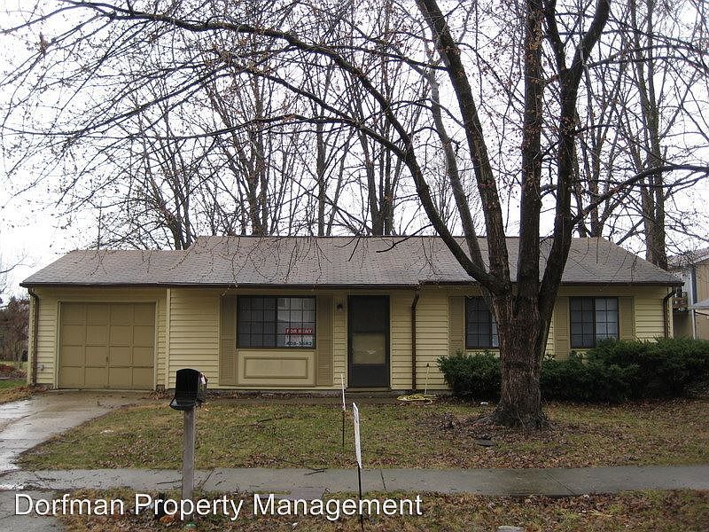 2nd image of 9505 Tower Ln