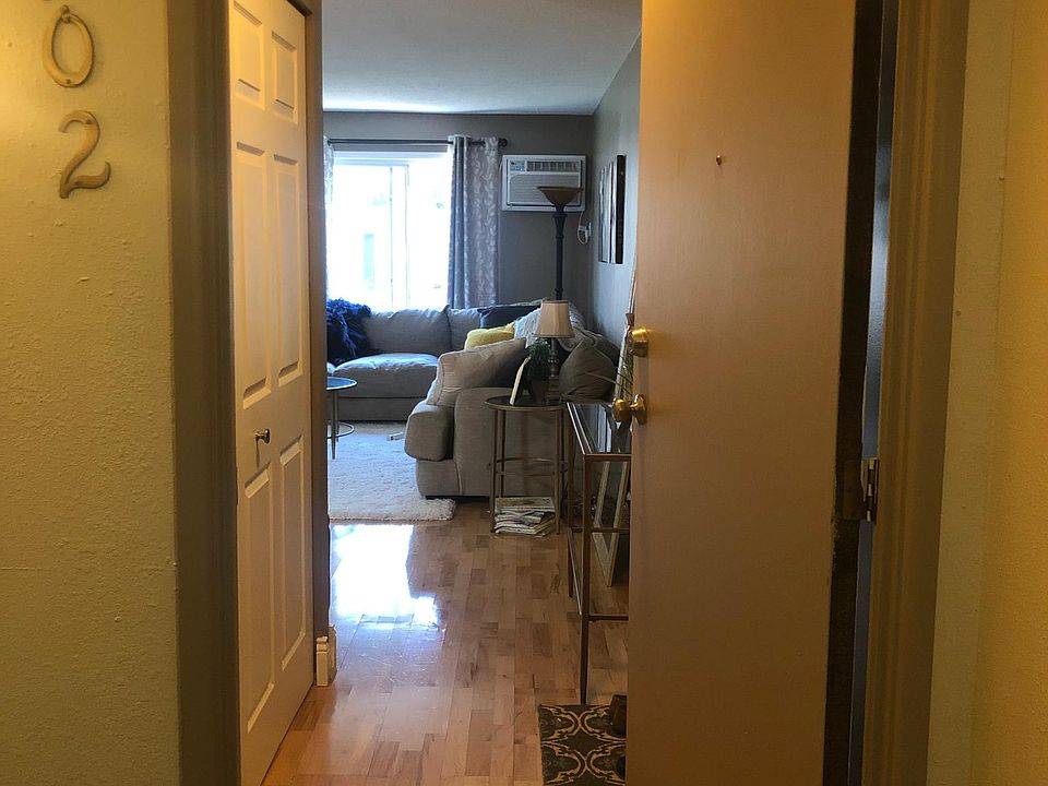 Entry way