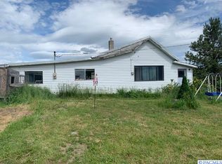 210 N D St, Garfield, WA 99130