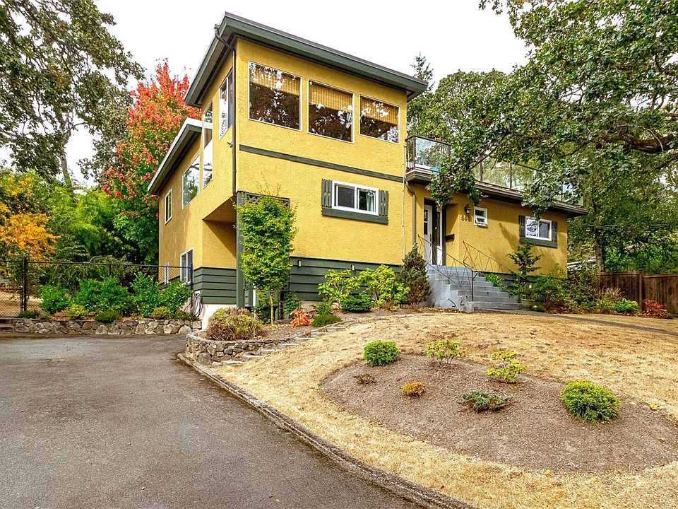 1st image of 644 Fernhill Rd