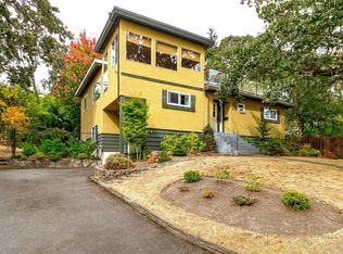 644 Fernhill Rd, Esquimalt, BC V9A 4Y9