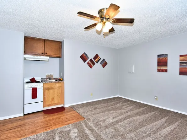 South Point Apartments