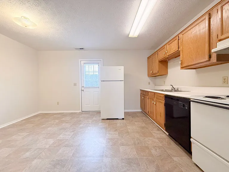 1310 Shipley Rd — Photo 8