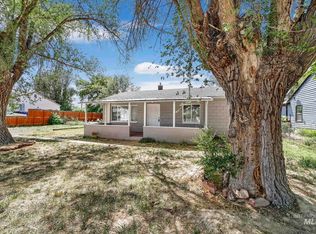 418 Park Dr, Twin Falls, ID 83301