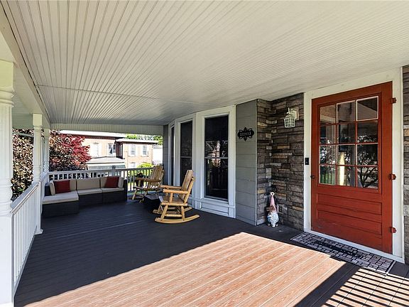 3rd image of 11903 W Main St