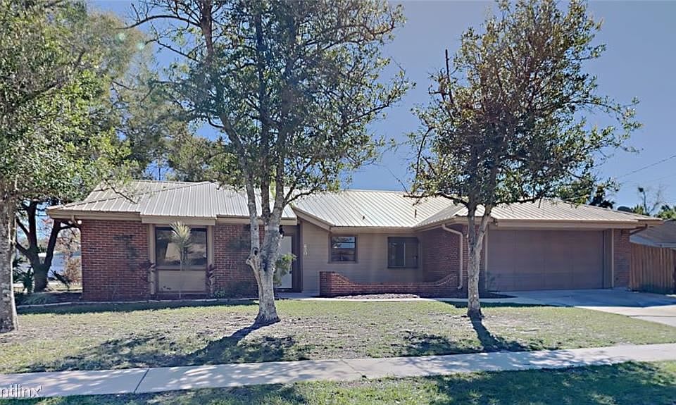 1st image of 620 S Parkview Ave