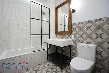 Rented by Rennit Inc.