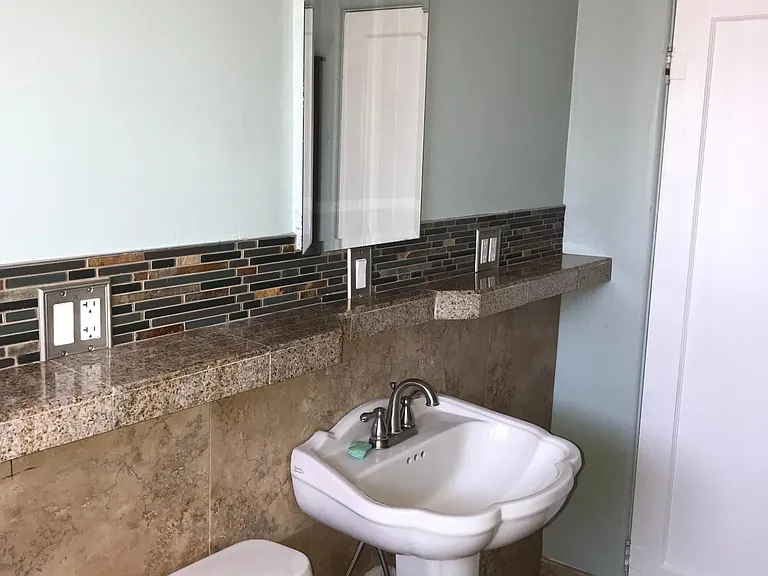 2534 N 52nd St — Photo 14