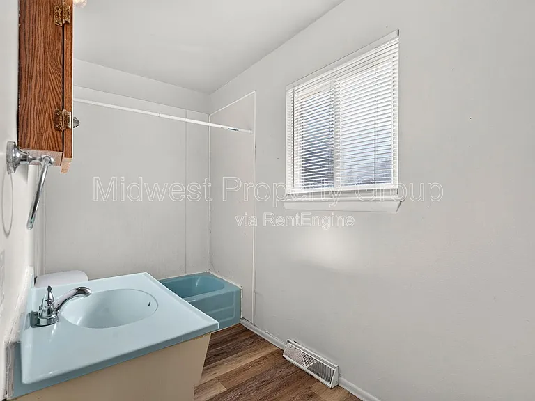 235 Flora Dr — Photo 14