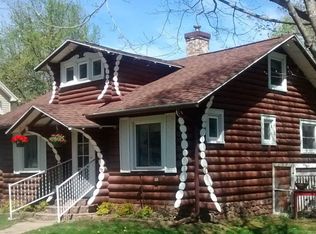 422 Olive St, Chippewa Falls, WI 54729
