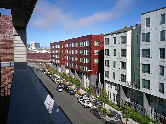 3rd image of 888 7th St #Ll23