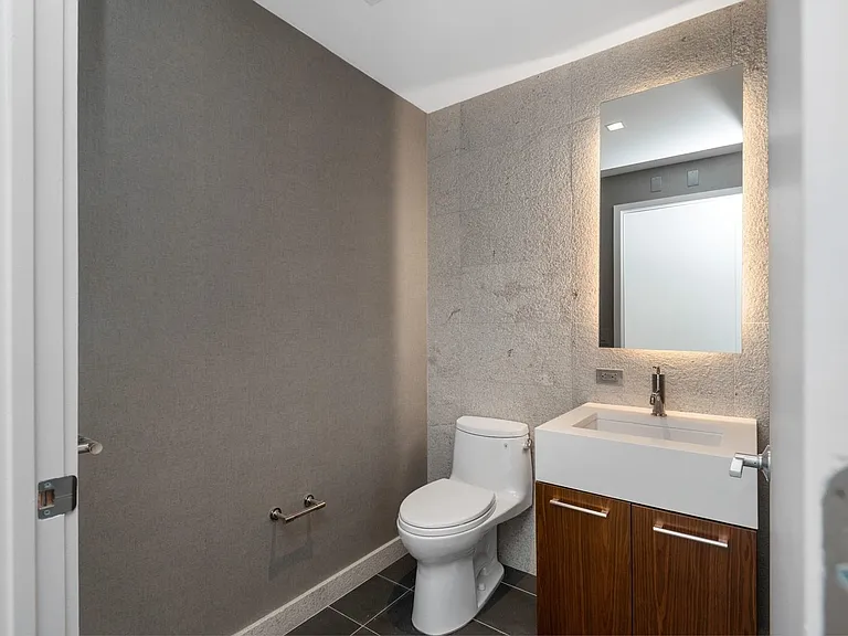 75 Park Ln S #2404R — Photo 16