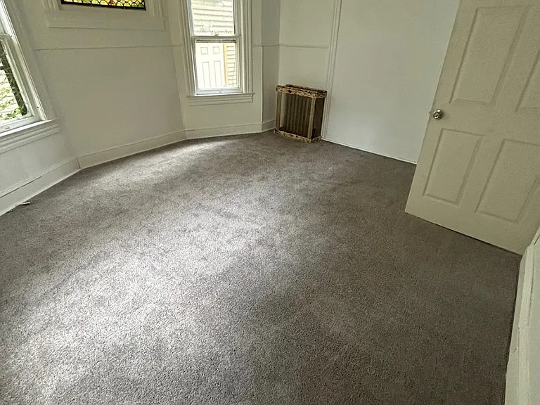936 Madison Ave — Photo 4