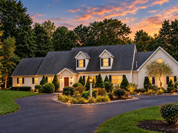 20 Freedom Road, Scarborough, ME 04074