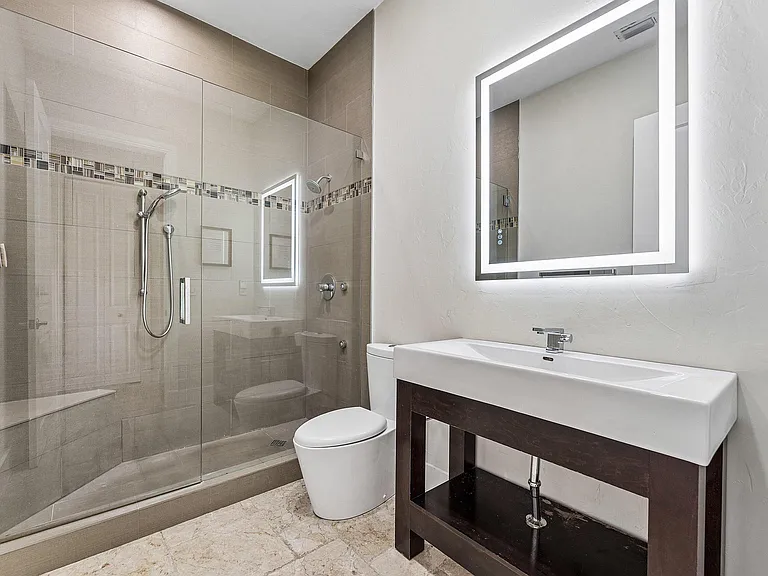 7616 Old Thyme Ct #11B — Photo 21