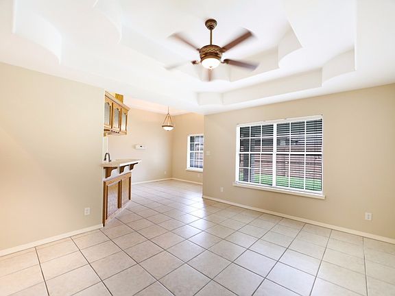 5th image of 1711 School Ln