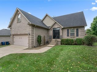 4221 Silver Glade Trl, Sellersburg, IN 47172