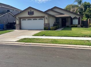 1966 Pin Oak Ln, Manteca, CA 95336