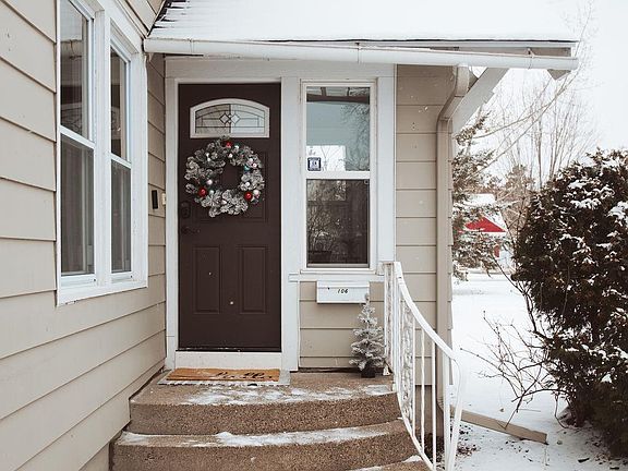 4th image of 106 Kingwood St
