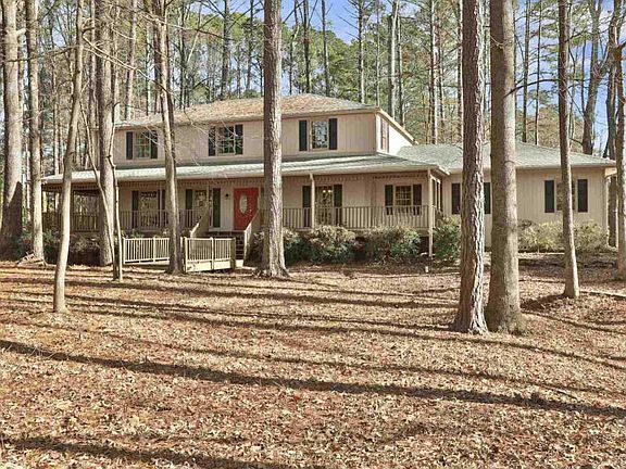 3rd image of 17 Argyll Dr