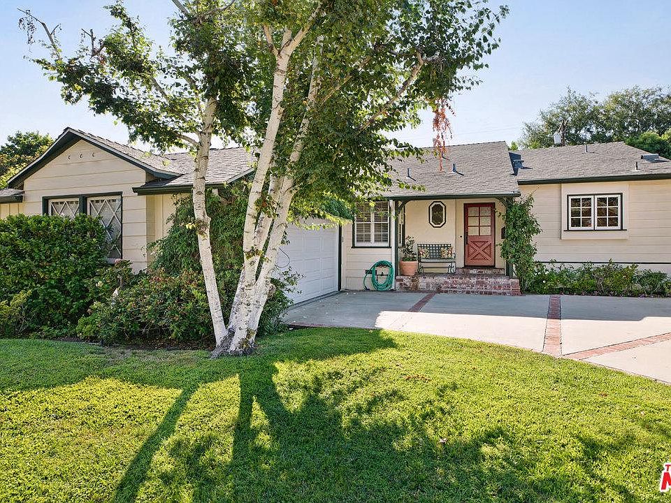 1st image of 4461 Babcock Ave