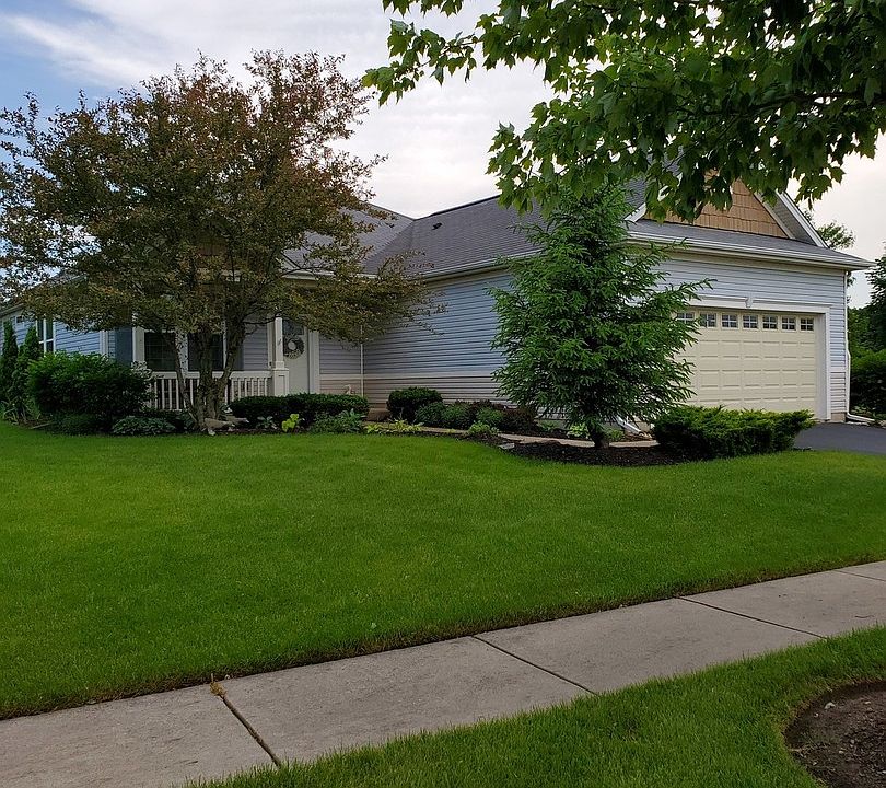 1st image of 12784 W Highland Ln