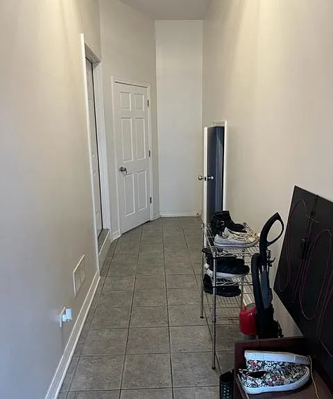 916 N Elizabeth St — Photo 15