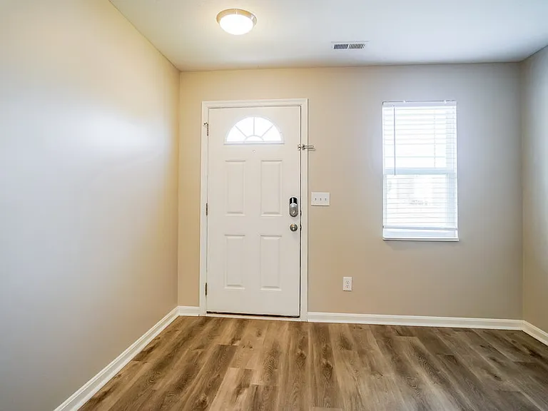 7500 Willow Leaf Dr — Photo 4