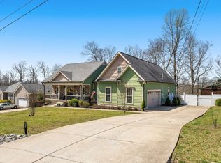 239 Stephen St, Dickson, TN 37055