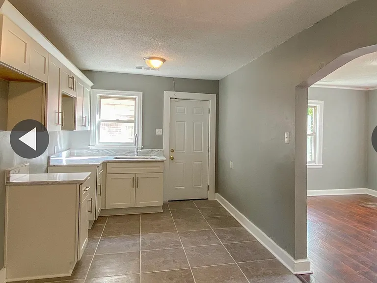 1654 E McLemore Ave — Photo 8