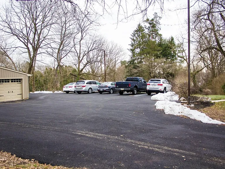 307 W Park Ave #1 — Photo 12