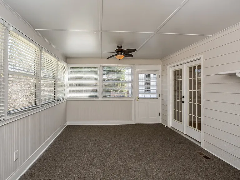 374 Nantucket Way — Photo 9