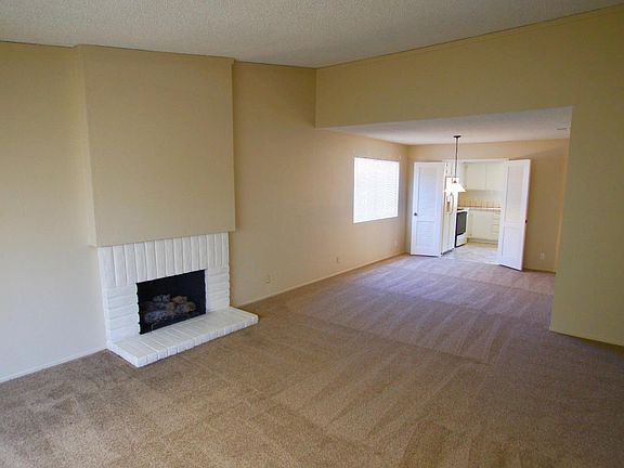 4th image of 240 Branham Ln E