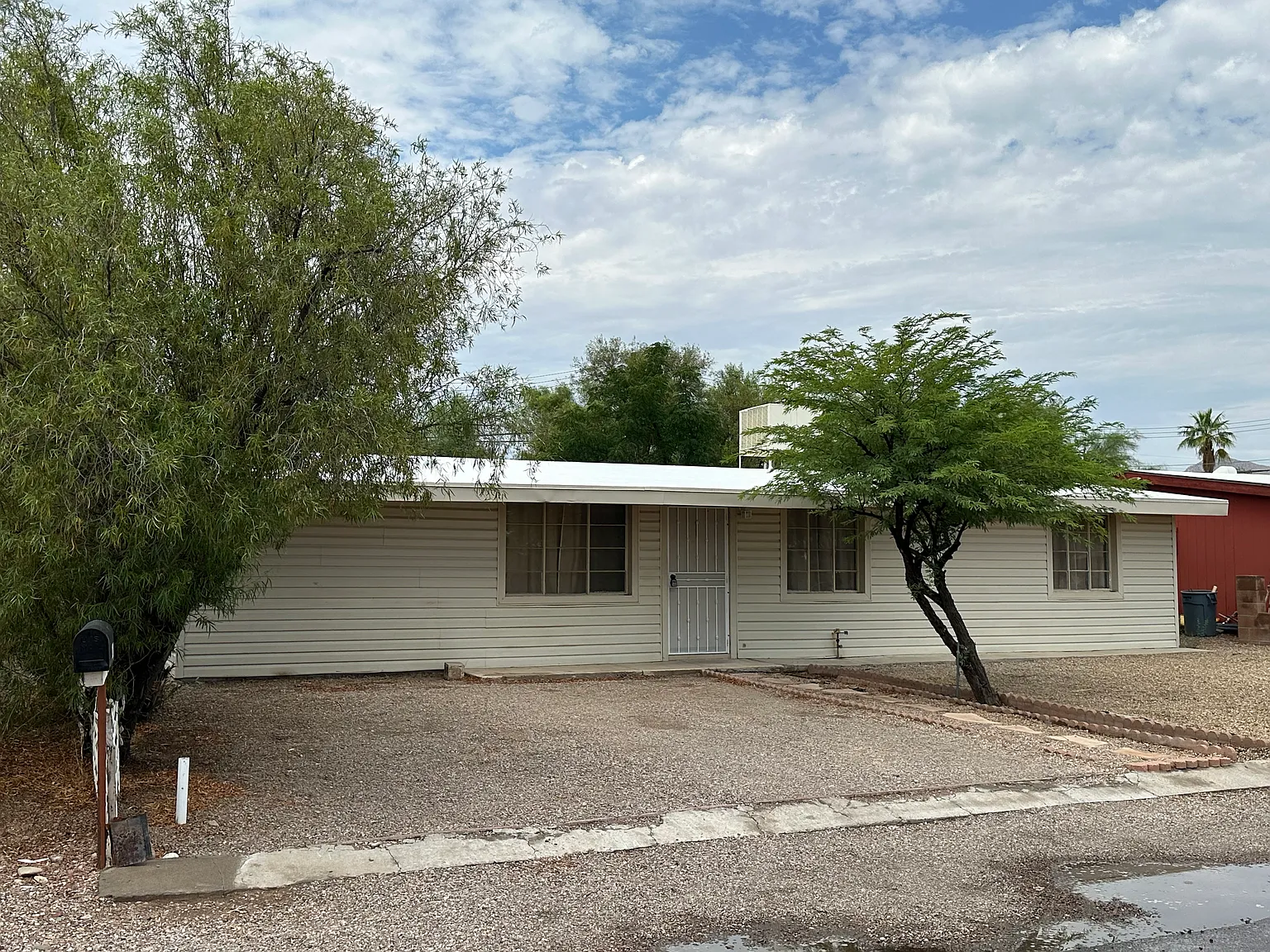 4 bed, 1210 sqft, $1,775 — Photo 2