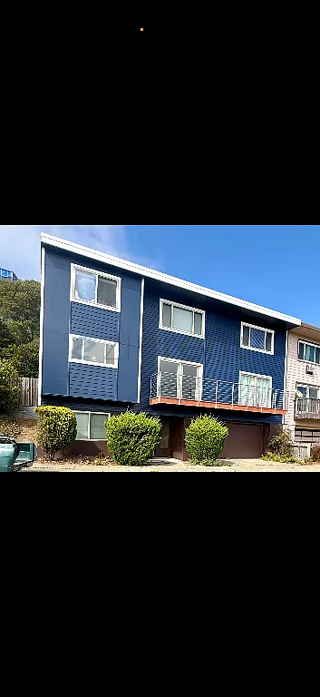 4 bed, 3.5 bath, 2340 sqft, $10,495 — Photo 1