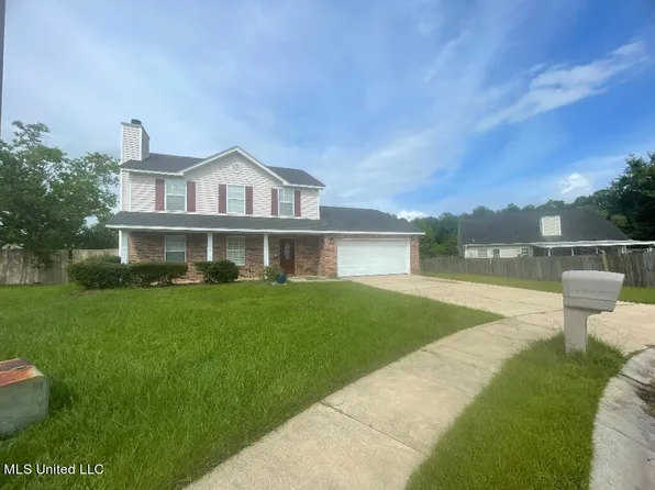 6004 Seminole Ct, Ocean Springs, MS 39564