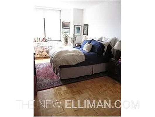 Rented by Douglas Elliman | media 16