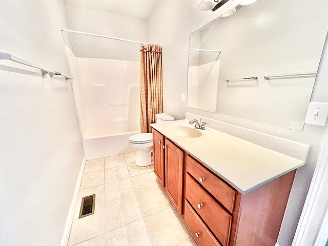 606 Trillium Ct — Photo 9