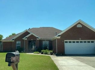 225 Park Stone Dr, Madison, AL 35758