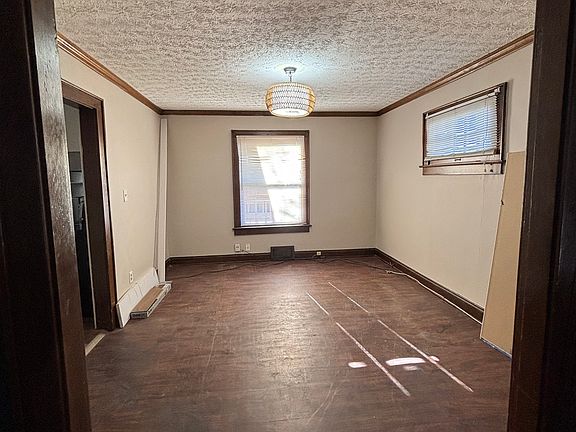 4th image of 1179 E 20th Ave