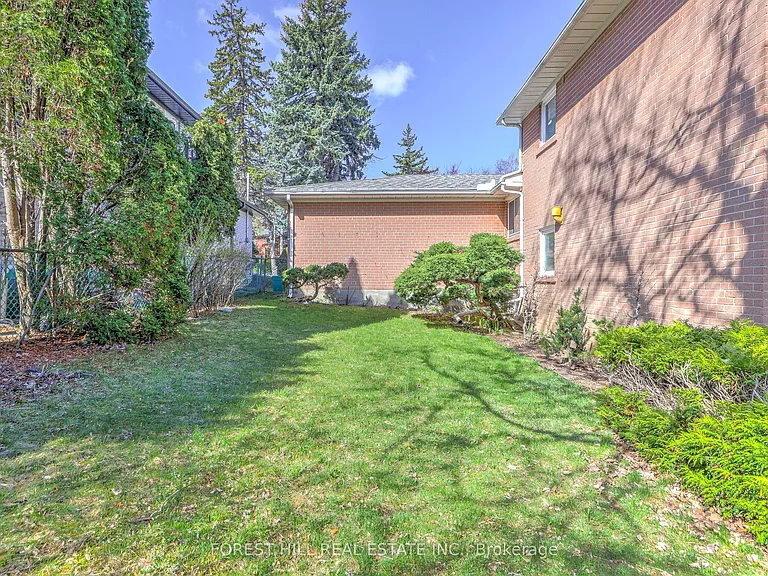 63 Hopperton Dr — Photo 23