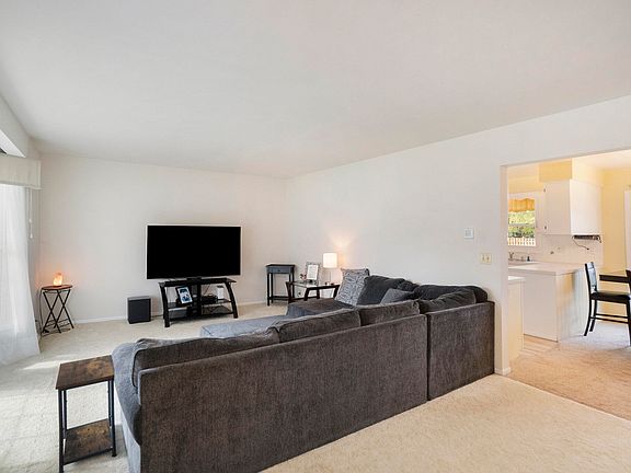 4th image of 178 Euna Vista Dr