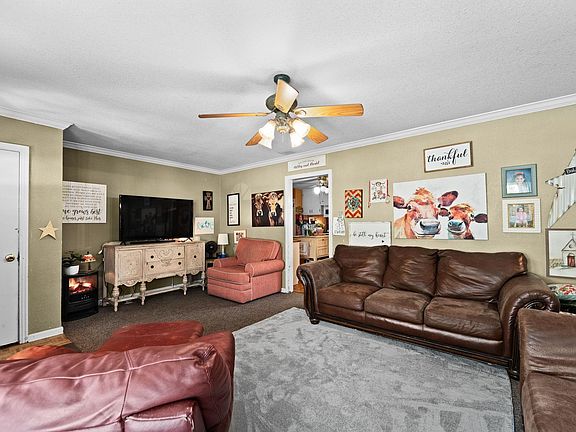 5th image of 47 SueAnn Drive