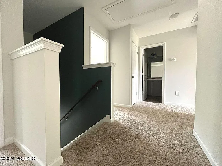 885 Carolina Rd — Photo 23