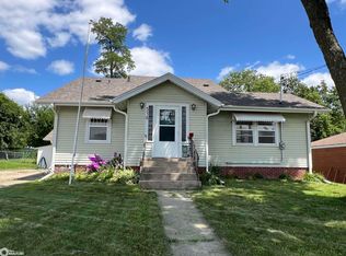 516 E 2nd St S, Newton, IA 50208