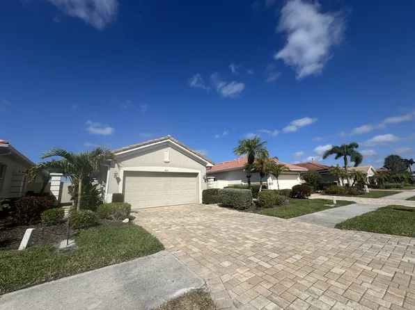 462 Montelluna Dr, North Venice, FL 34275